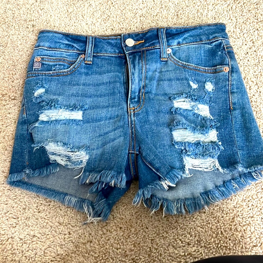 Pookie and Sebastian Jean shorts womens small with stretch.